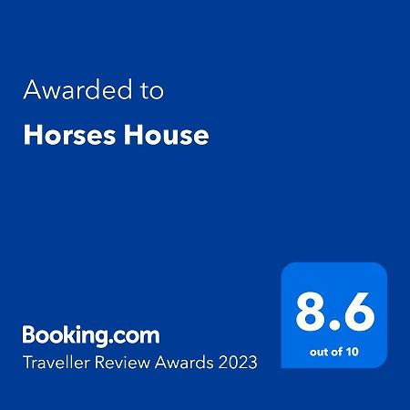Horses House Lejlighed Al Al Karak Eksteriør billede
